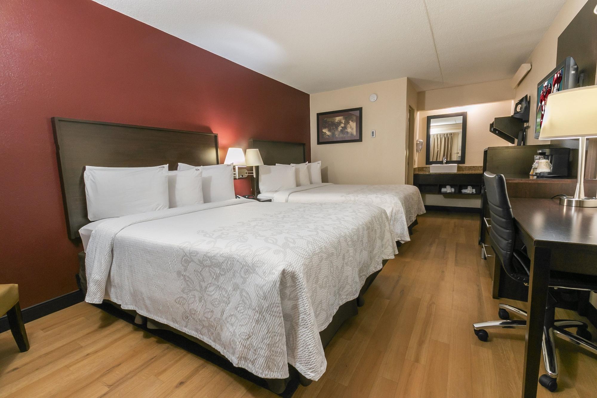Red Roof Inn Plus+ Birmingham East - Irondale/Airport Ngoại thất bức ảnh