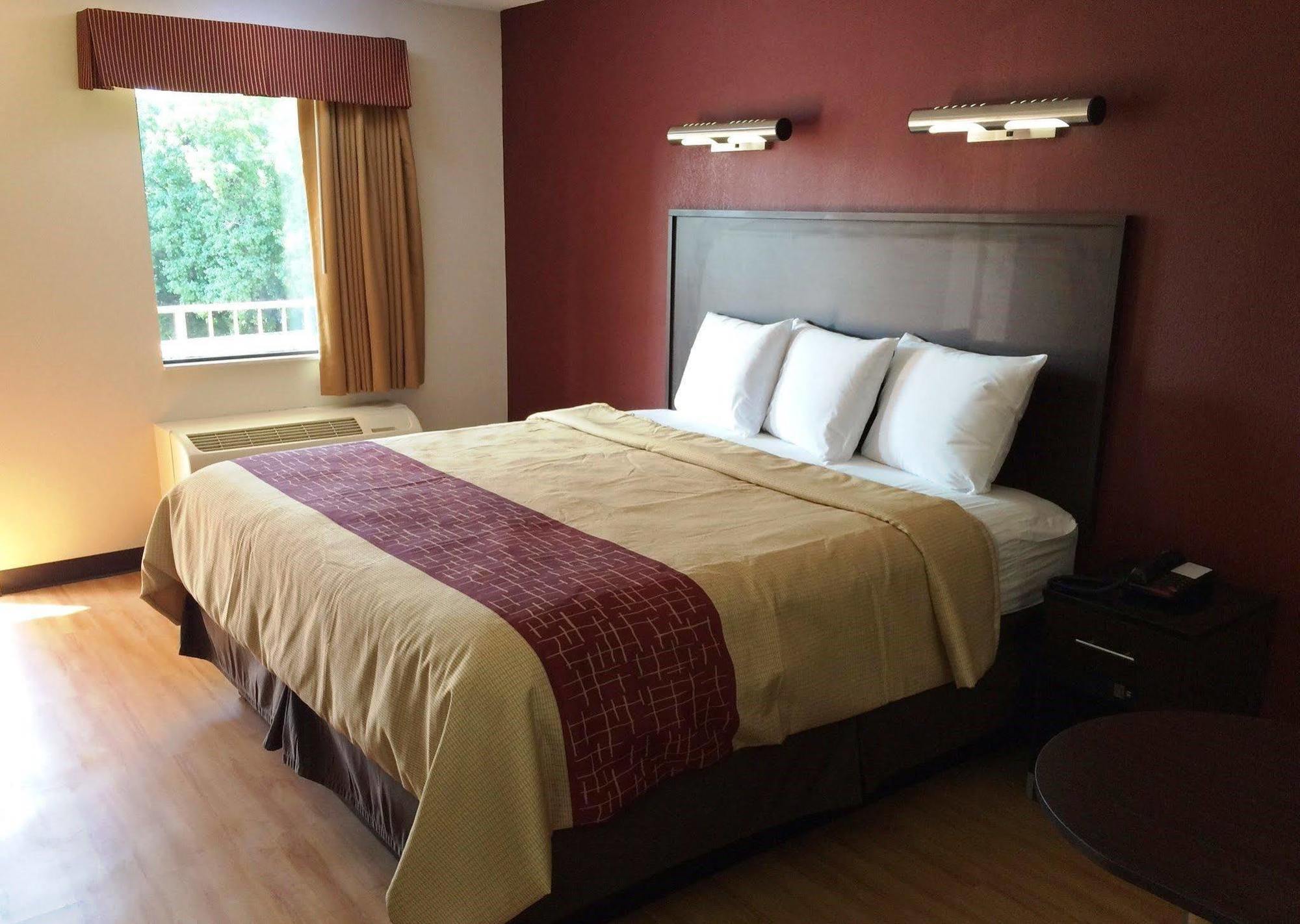 Red Roof Inn Plus+ Birmingham East - Irondale/Airport Ngoại thất bức ảnh